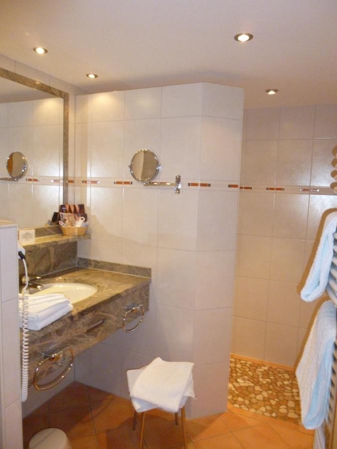 Hotel Schwarzwald-Gasthof Rößle Todtmoos Zimmer foto
